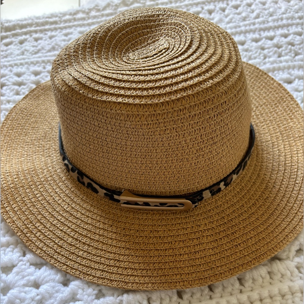 Charlie Paige Stylish Tan Straw Hat with Leopard Band